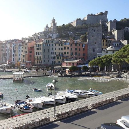 Appartamento Il Golfo Dei Poeti E 5 Terre A 2 Passi لا سبيتسْيا المظهر الخارجي الصورة