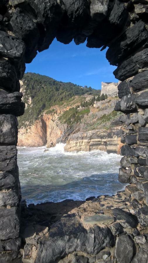 Appartamento Il Golfo Dei Poeti E 5 Terre A 2 Passi لا سبيتسْيا المظهر الخارجي الصورة